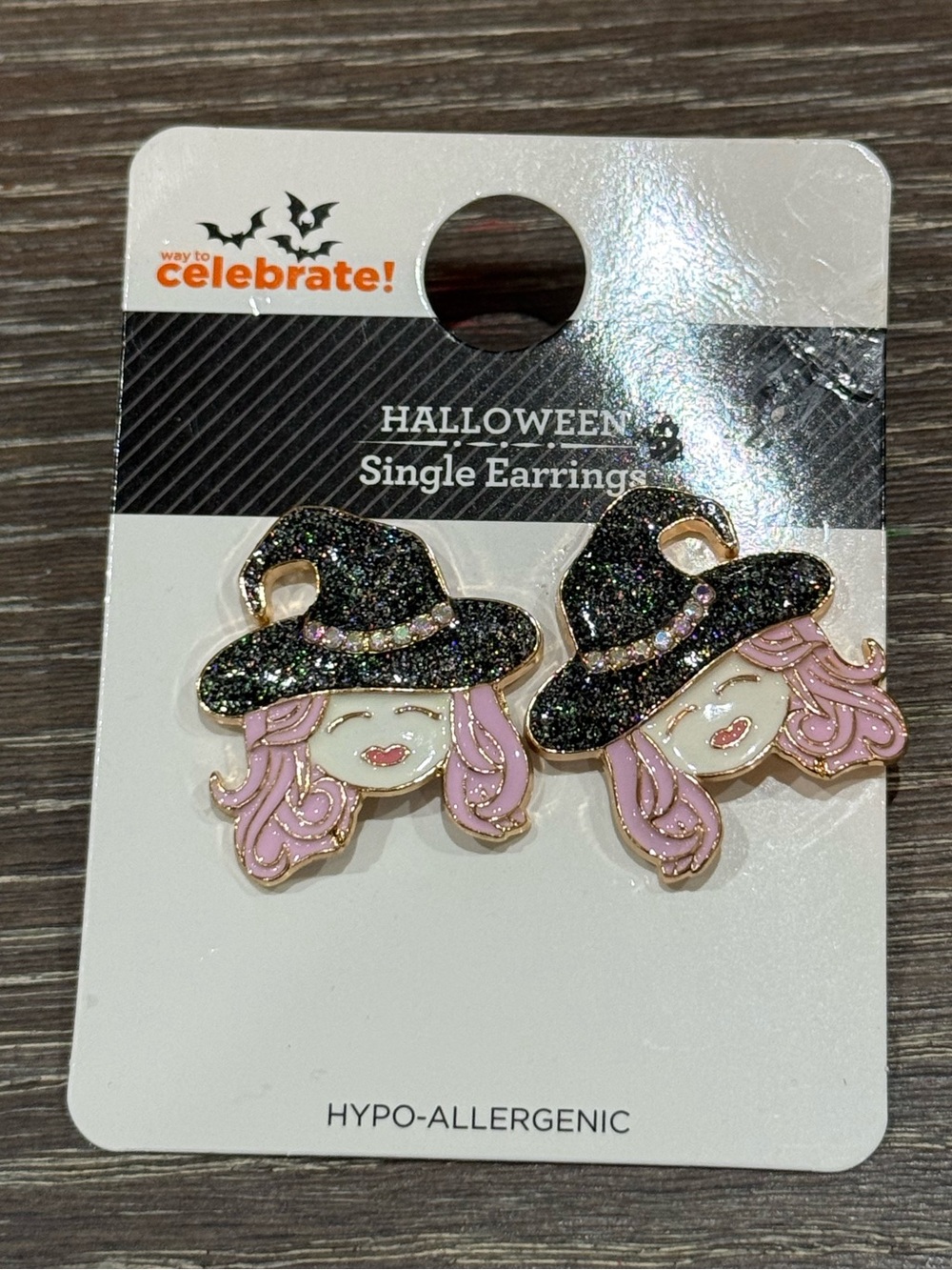 NWT Way to Celebrate! Purple Witch Halloween earrings